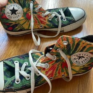tie dye converse